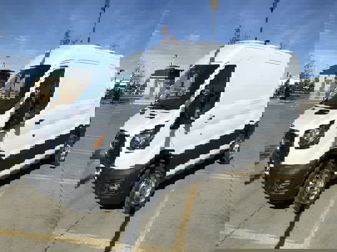 2026 Ford Transit Cargo Van photo 4