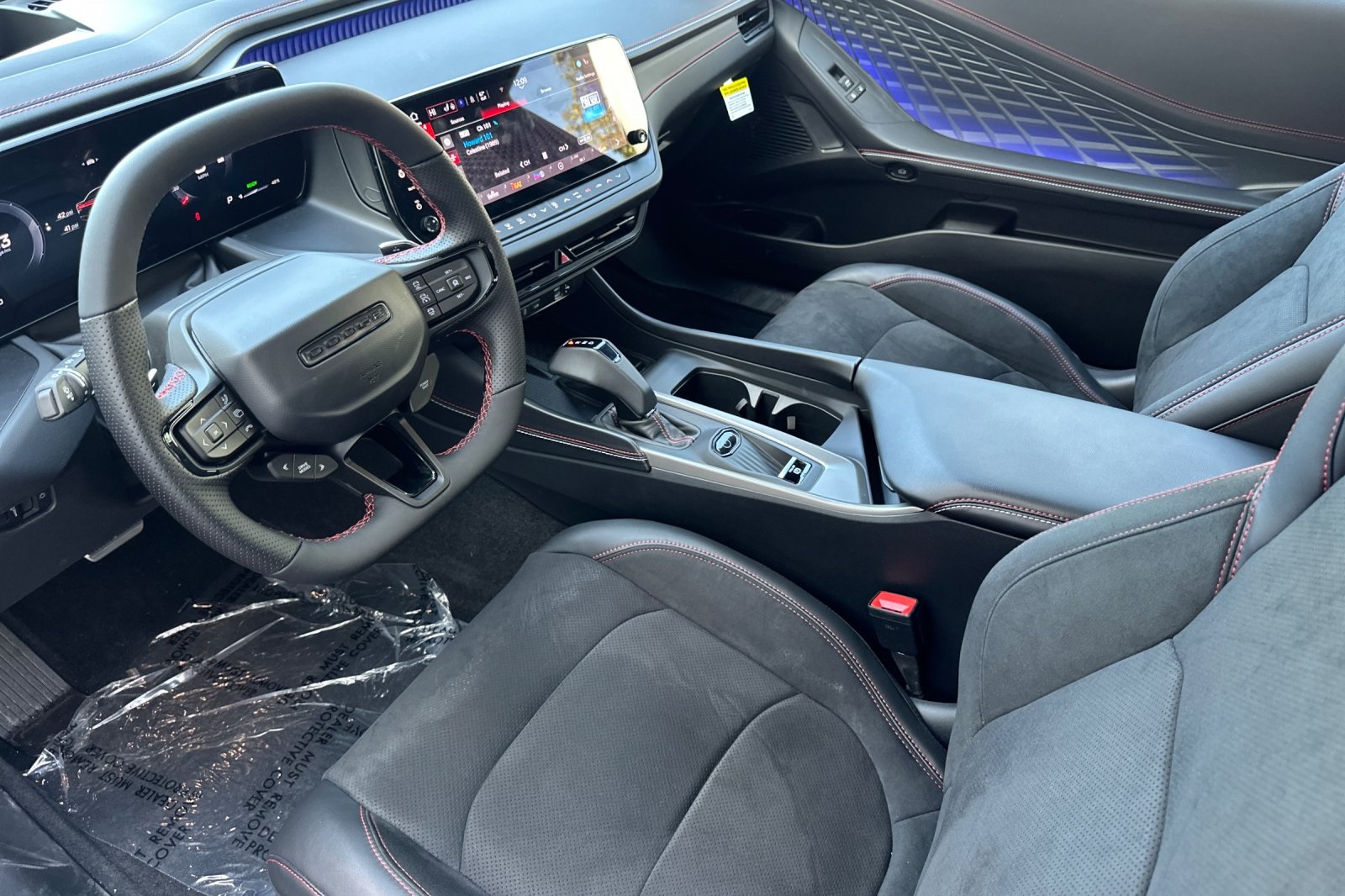 2024 Dodge Charger R/T Scat Pack photo 8
