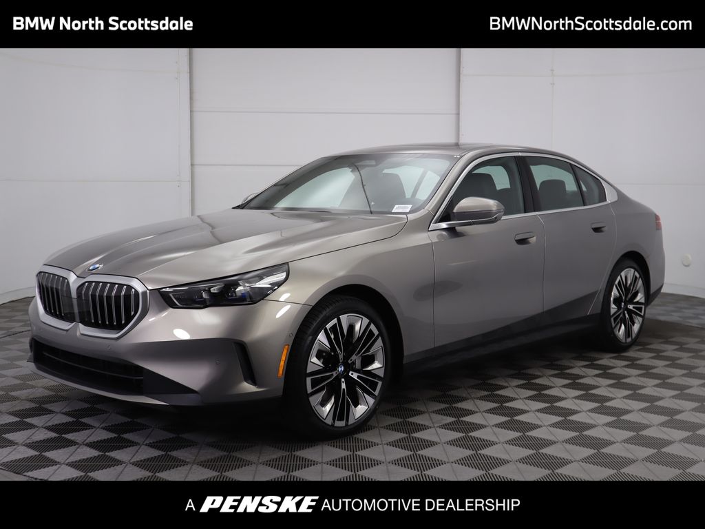 2025 BMW 5 Series 530i's photo