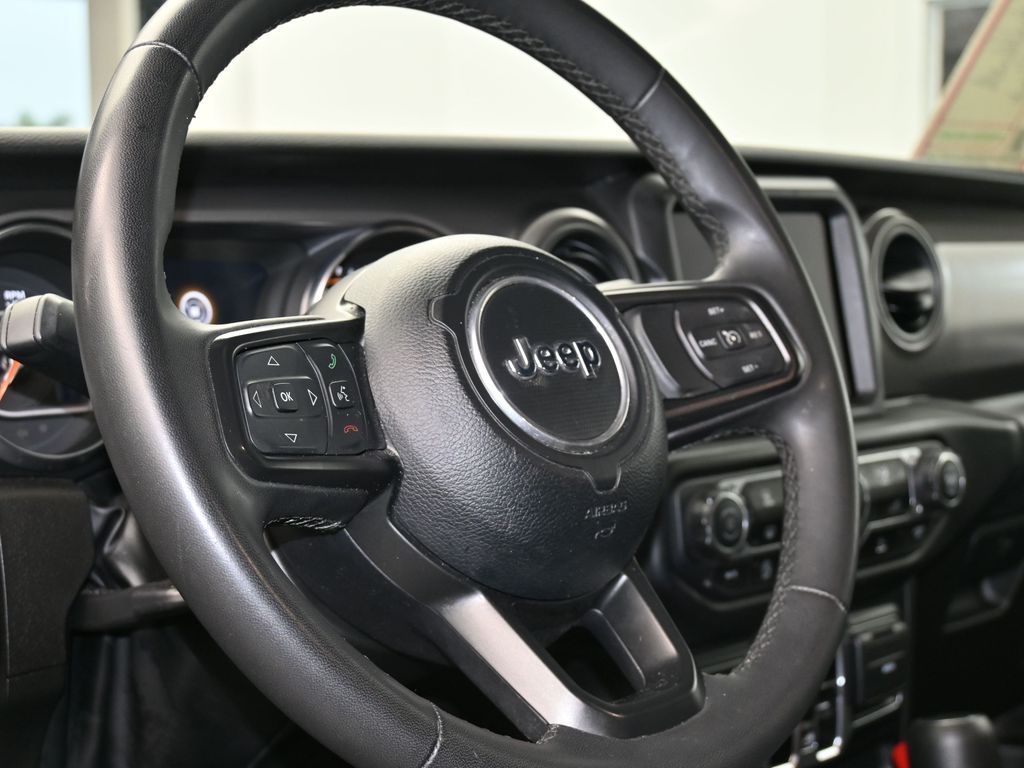 2023 Jeep Gladiator Sport photo 12
