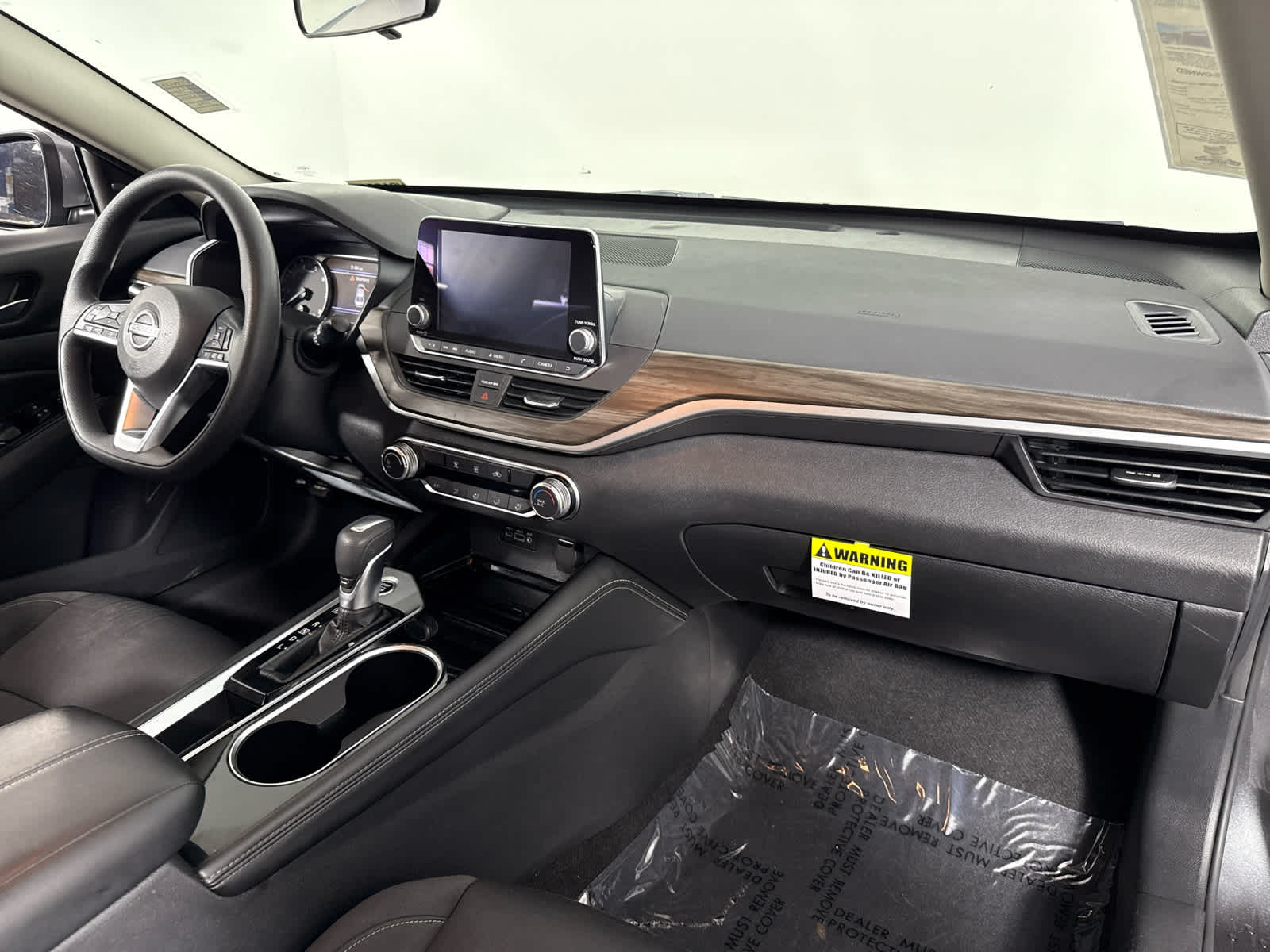 2023 Nissan Altima 2.5 SV photo 21