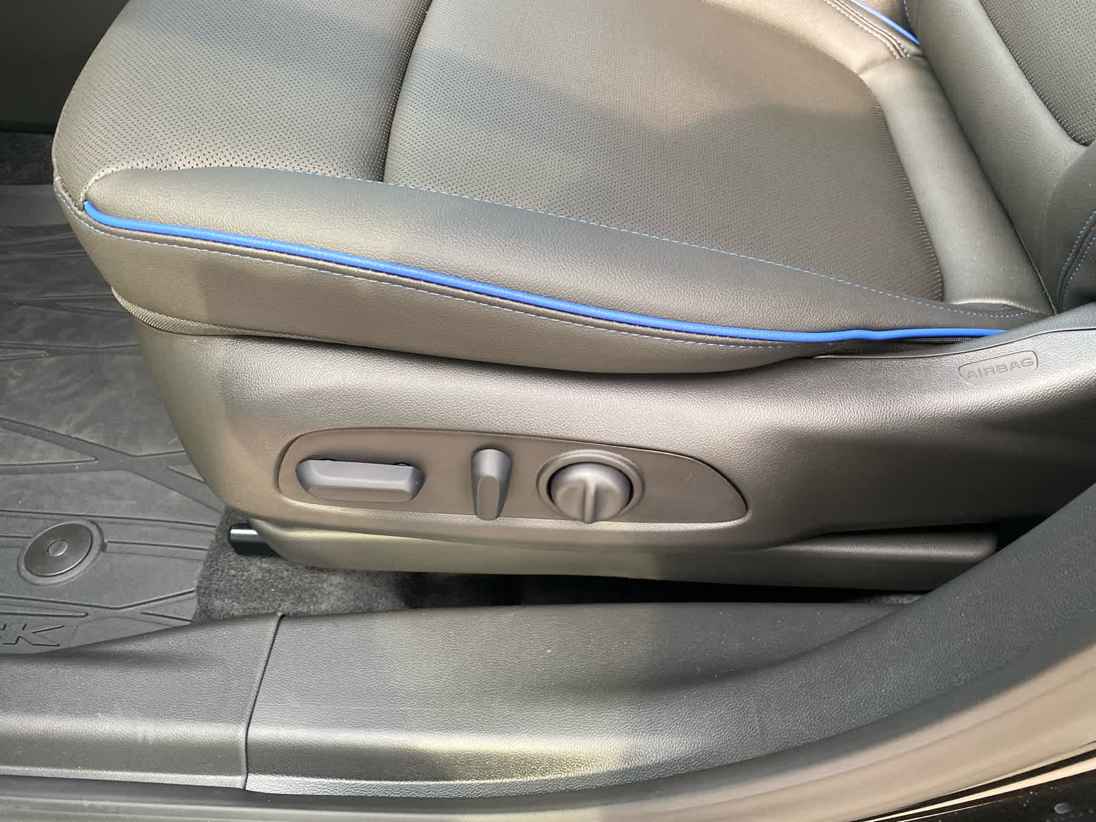 2026 Buick Encore GX Sport Touring photo 13