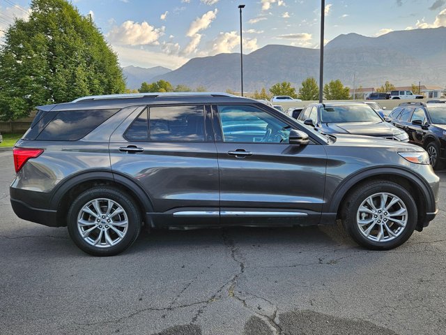 2020 Ford Explorer Limited photo 33