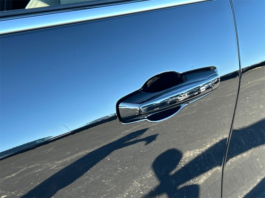2026 Buick Enclave Preferred photo 12