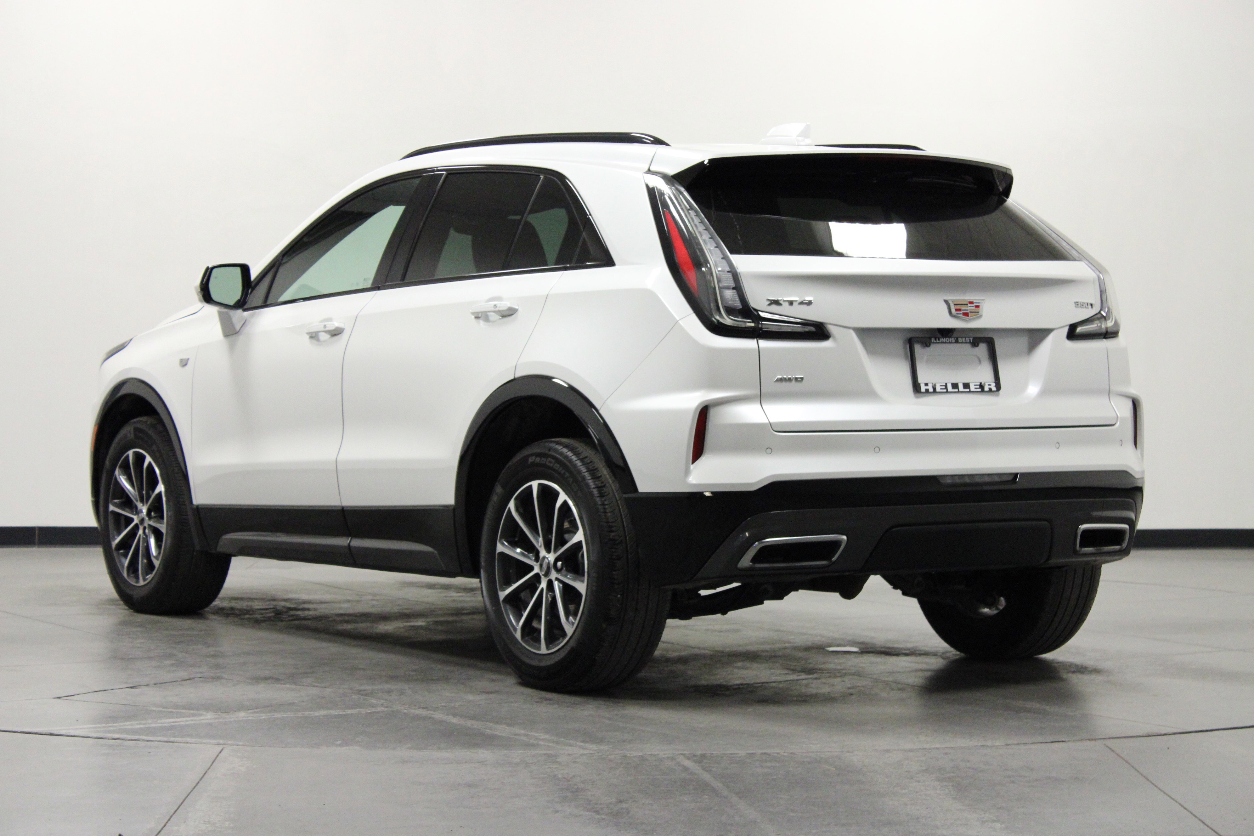 2024 Cadillac XT4 Sport photo 5