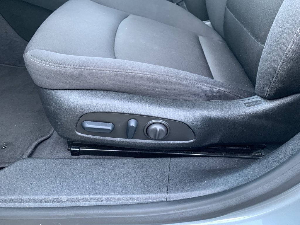 2023 Chevrolet Malibu 1LT photo 10