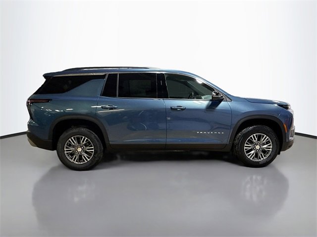2026 Chevrolet Traverse photo 4
