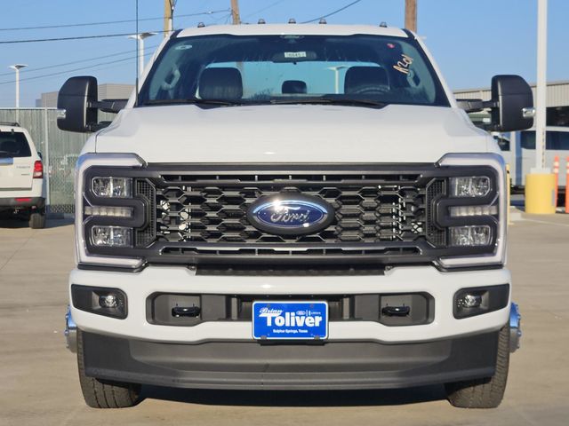 2026 Ford F-350 XL photo 3