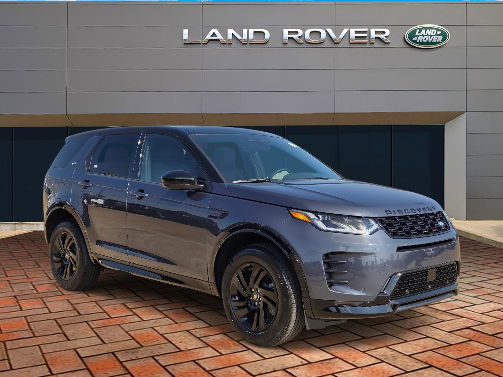 2026 Land Rover Discovery Sport Landmark