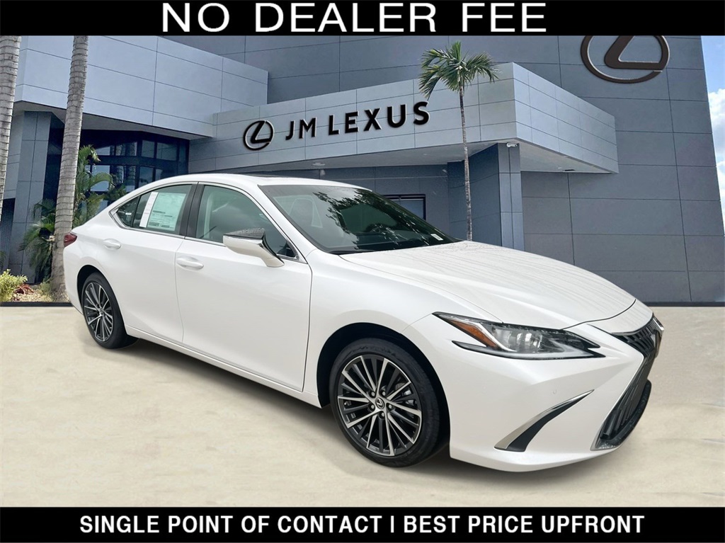 2025 Lexus ES 350's photo