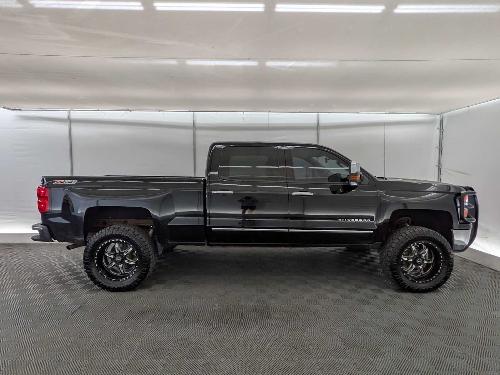 2014 Chevrolet Silverado 1500 LTZ photo 5