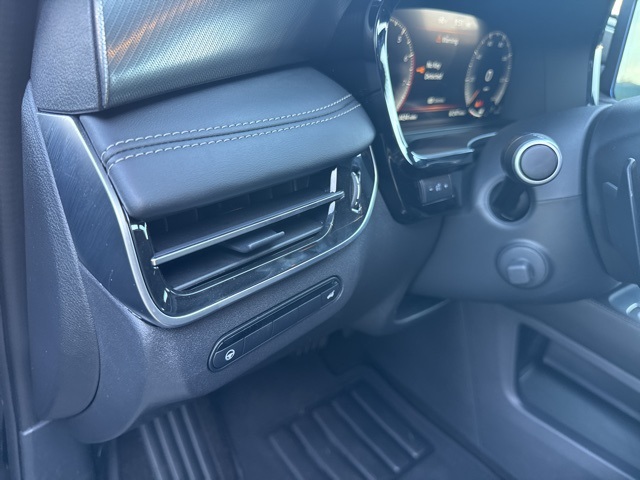 2025 Infiniti QX60 Luxe photo 10