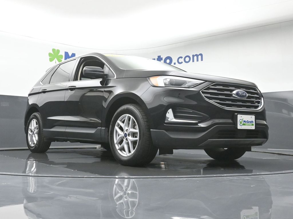 2022 Ford Edge SEL photo 20