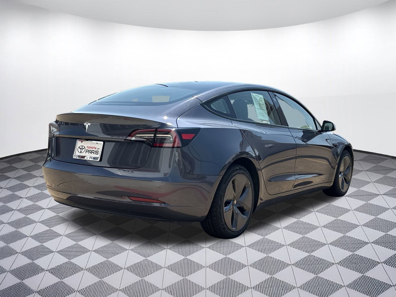 2023 Tesla Model 3 photo 9