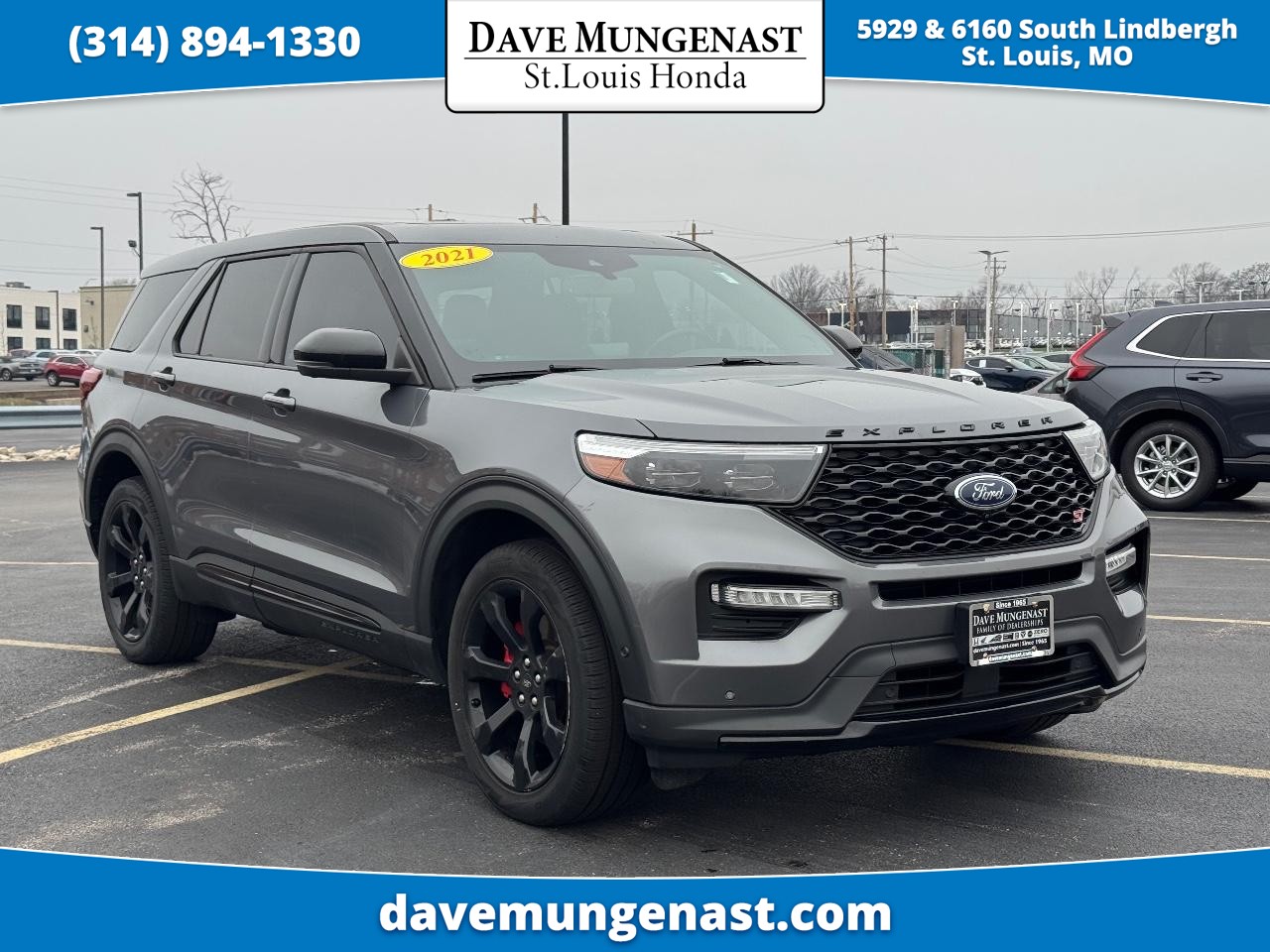 2021 Ford Explorer ST's photo