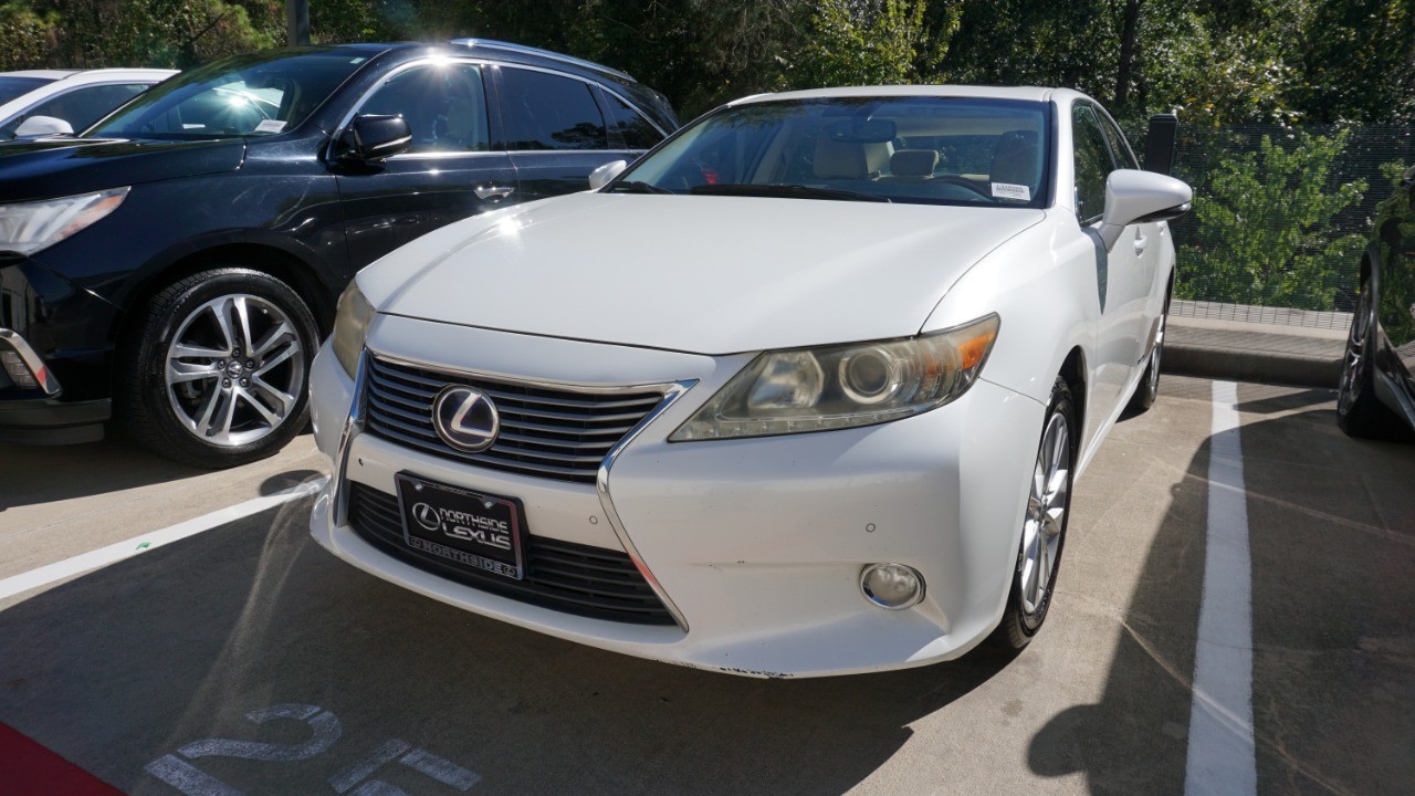 2013 Lexus ES 300h