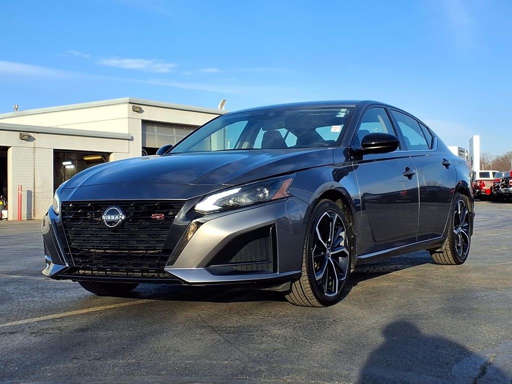 Certified 2023 Nissan Altima SR with VIN 1N4BL4CVXPN421774 for sale in Kansas City