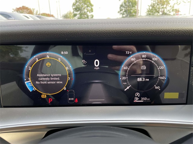 2025 Volkswagen Tiguan SE photo 14
