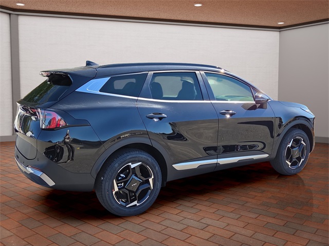2026 Kia Sportage EX photo 2