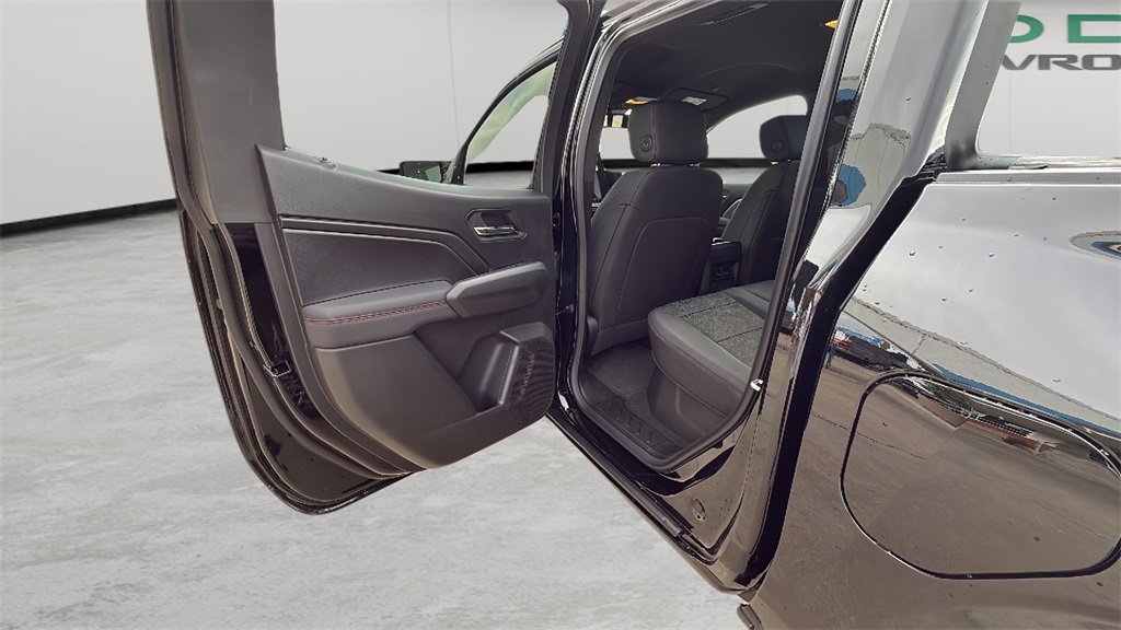 2026 Chevrolet Colorado Z71 photo 46