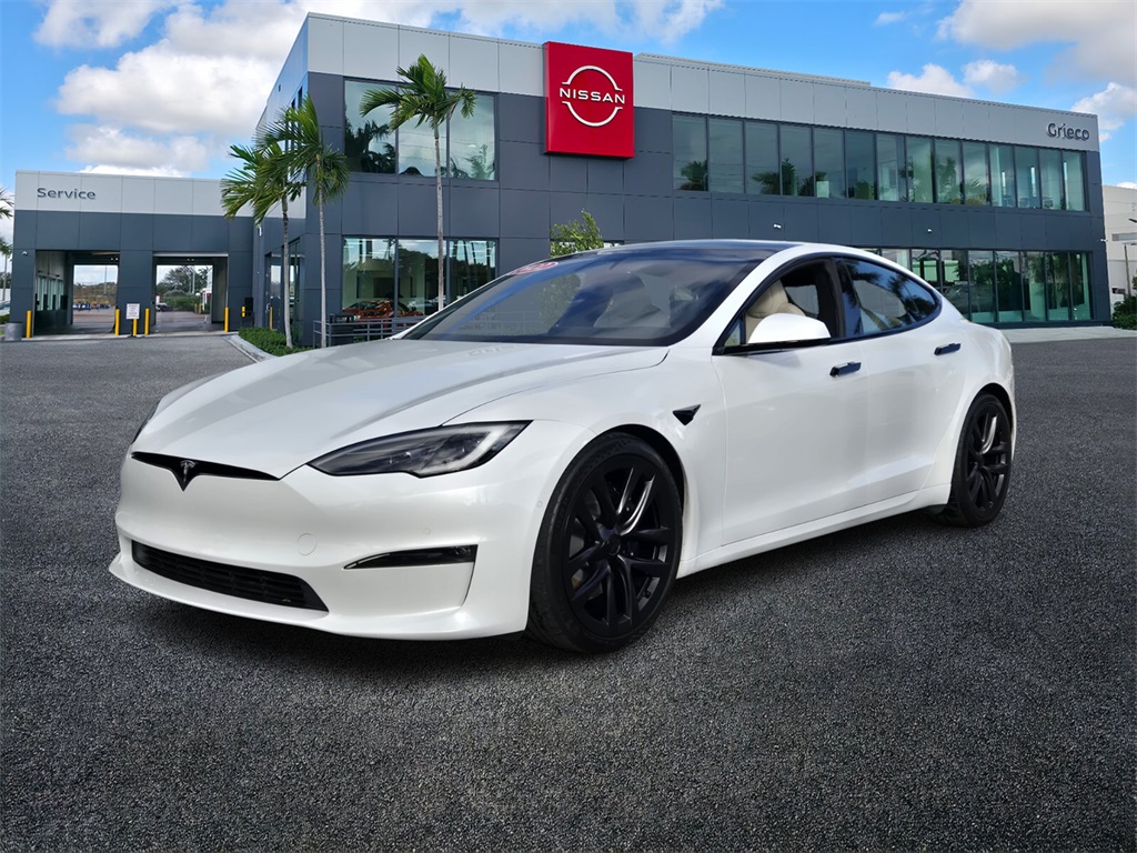 2022 Tesla Model S Plaid's photo