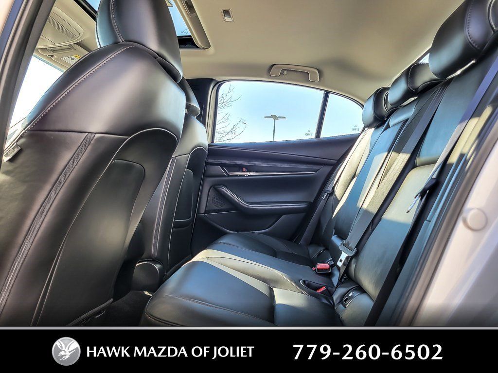 2025 MAZDA MAZDA3 - Image 10