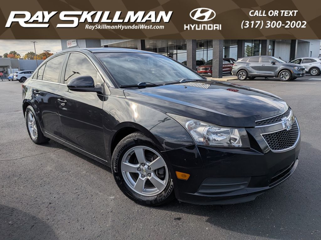 2014 Chevrolet Cruze 1LT's photo