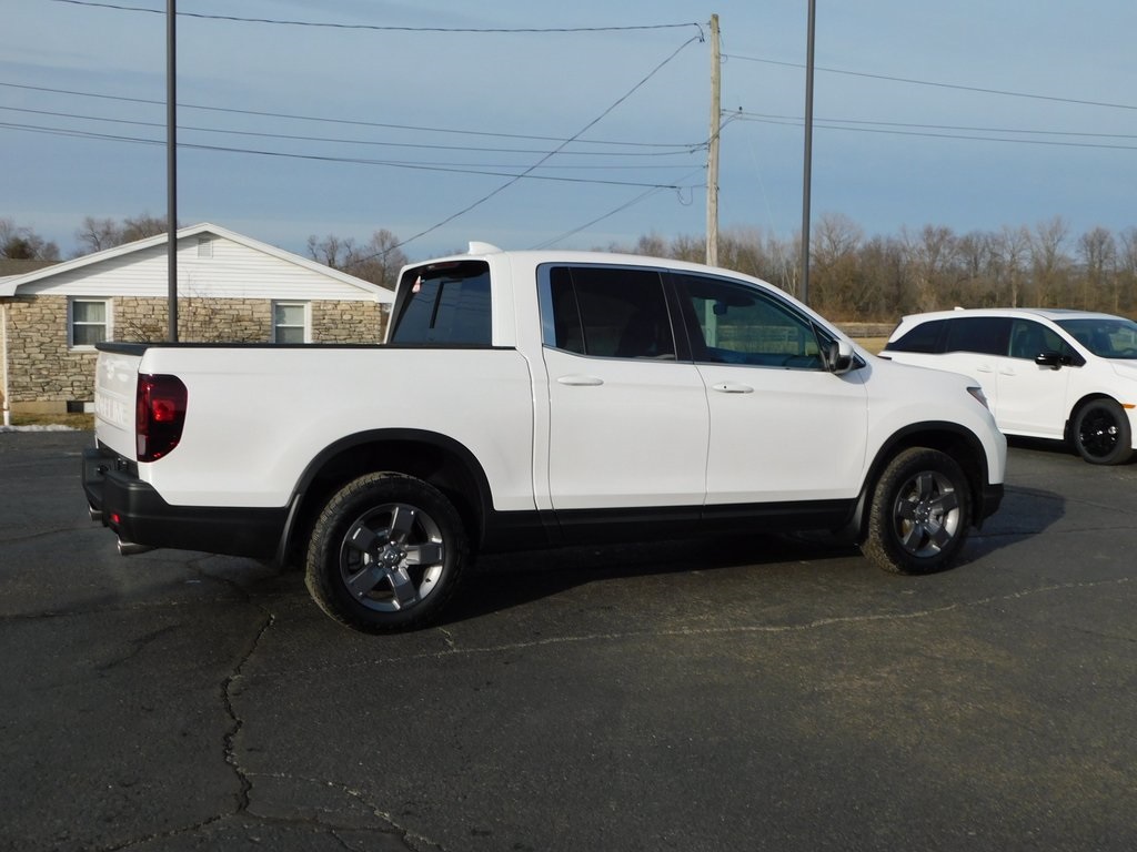 2025 Honda Ridgeline RTL photo 3