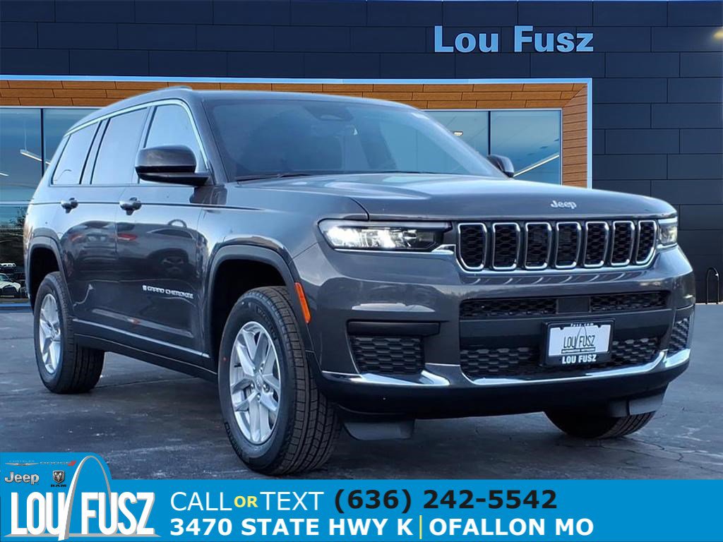 2025 Jeep Grand Cherokee L Laredo's photo