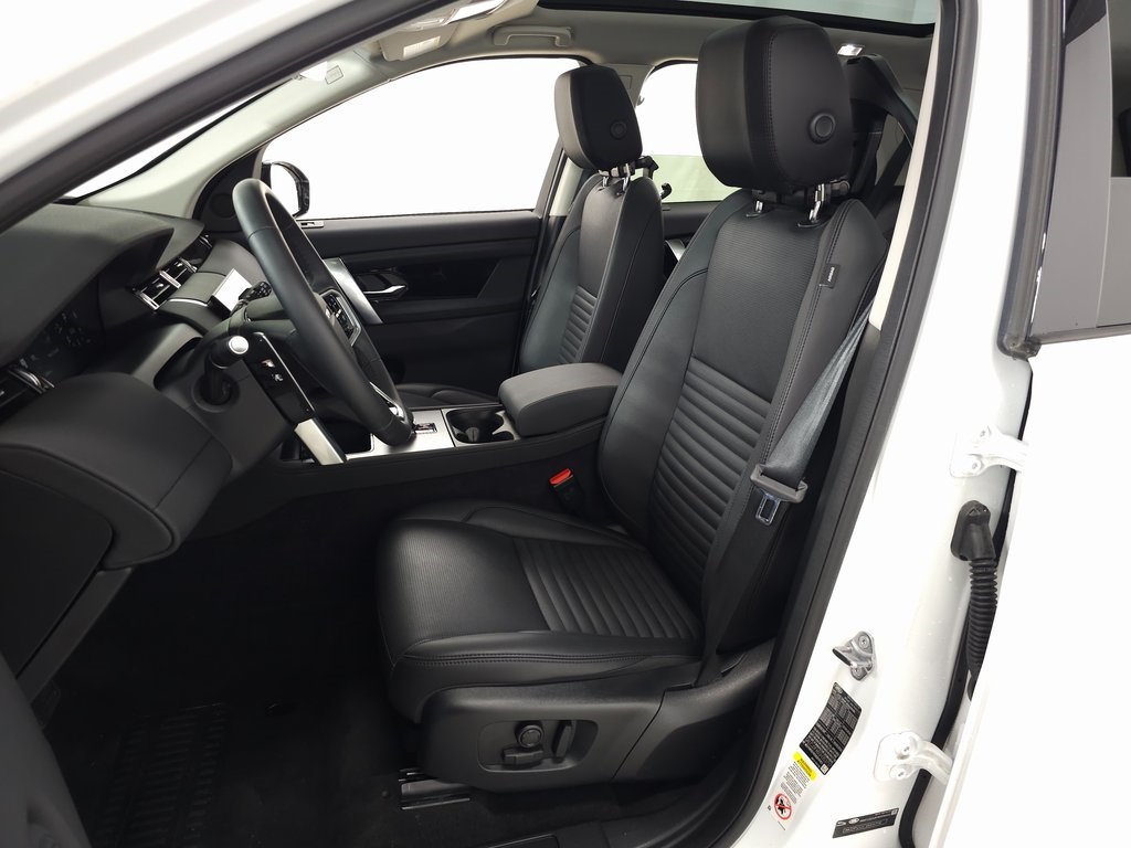 2025 LAND ROVER DISCOVERY SPORT - Image 16