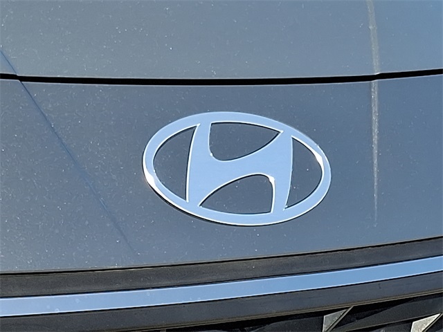 2024 Hyundai Elantra SEL photo 26