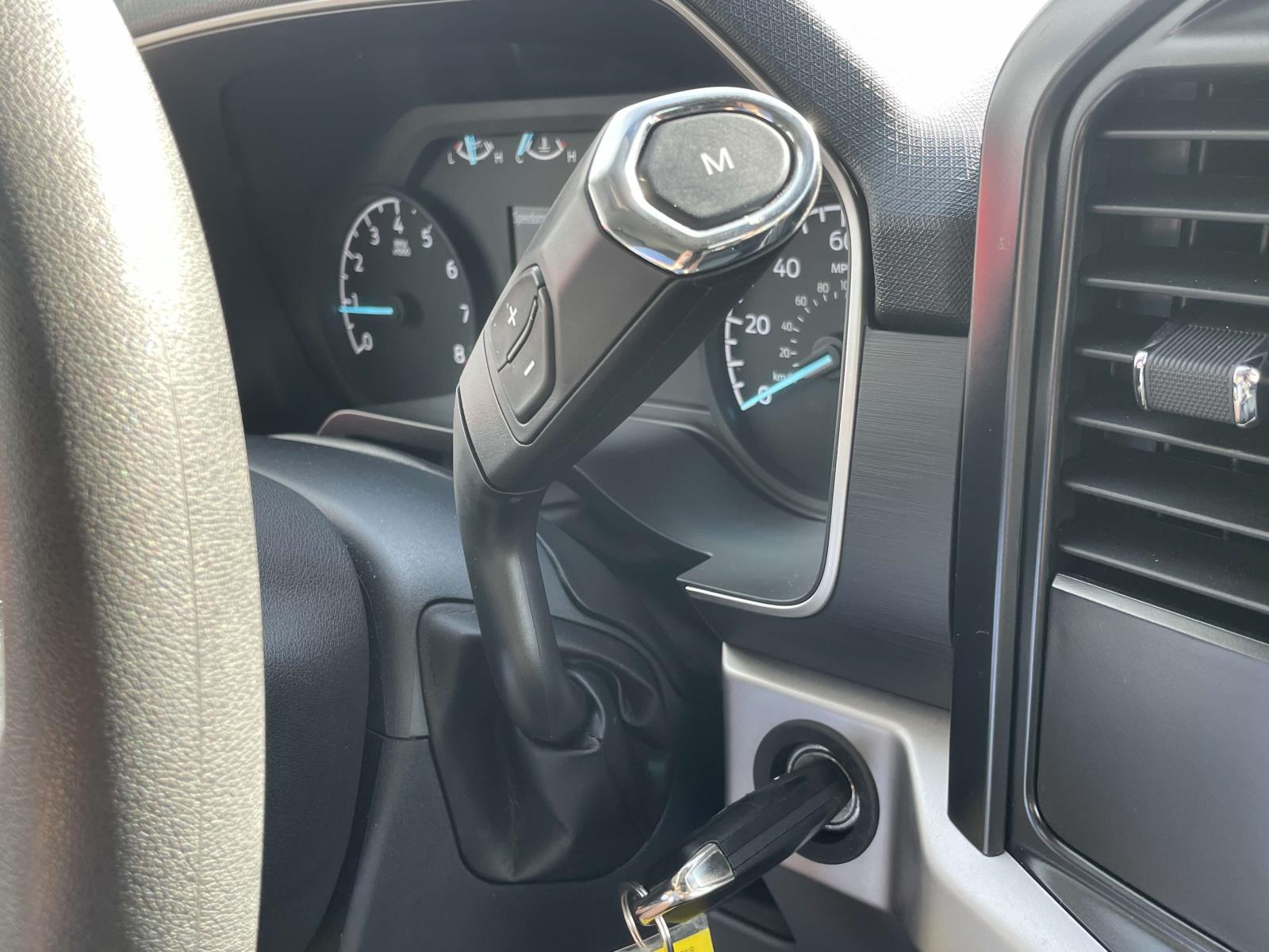 2023 Ford F-150 XL photo 17