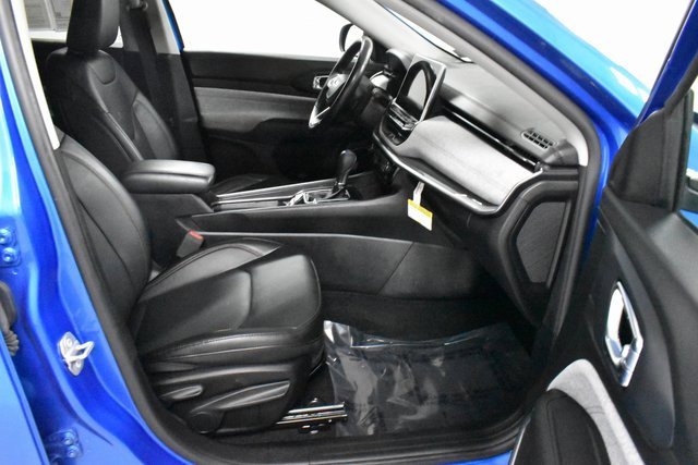 2022 Jeep Compass Latitude Lux Altitude photo 13