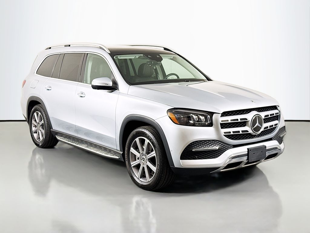 2023 Mercedes-Benz GLS Base's photo