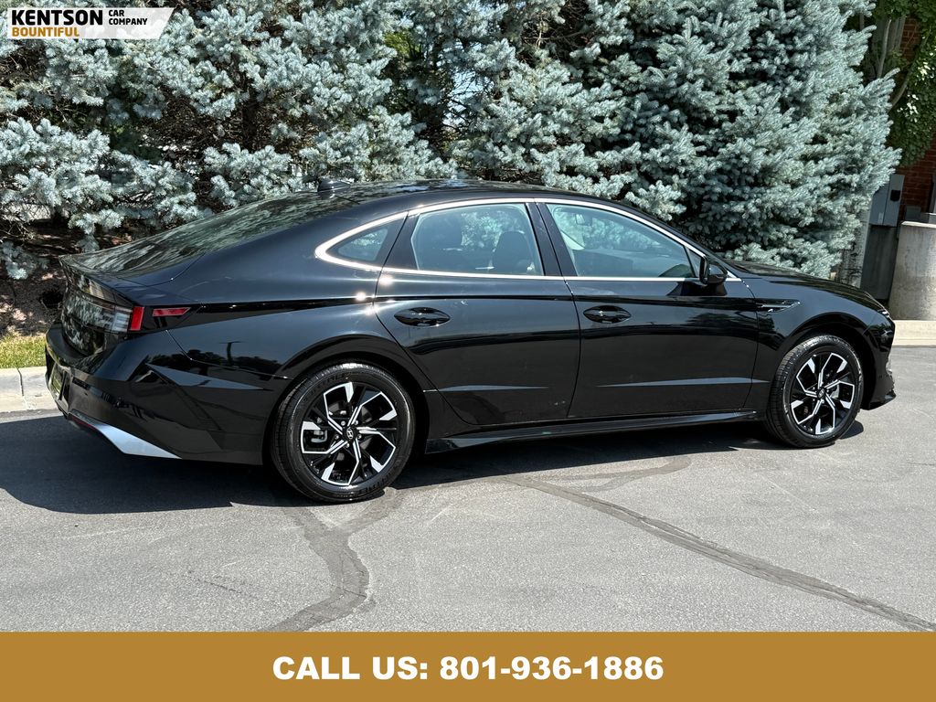 2024 Hyundai Sonata SEL photo 9