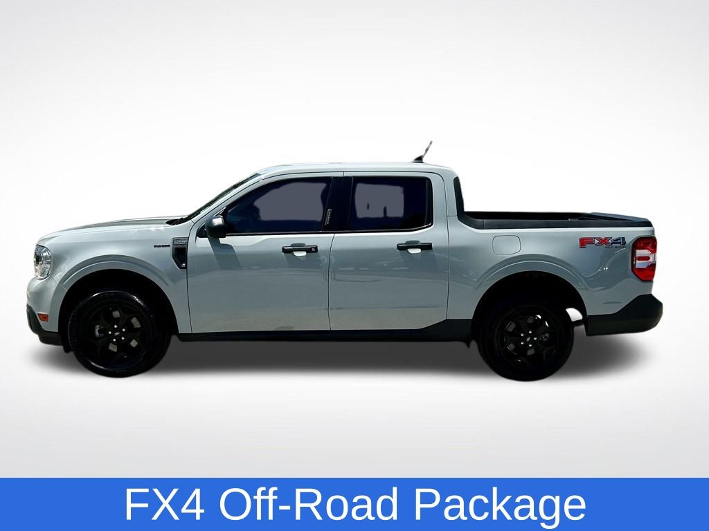 2023 Ford Maverick XLT photo 2