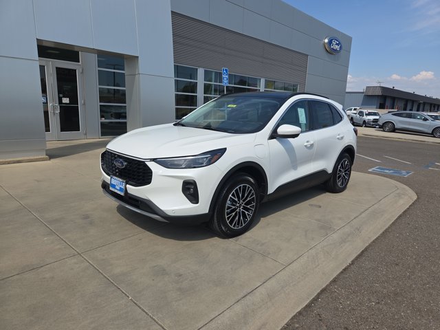 2025 Ford Escape PHEV's photo