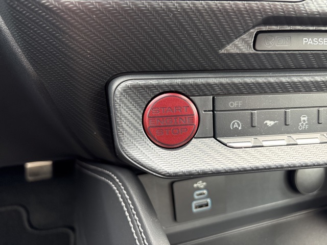 2025 Ford Mustang GT Premium photo 21