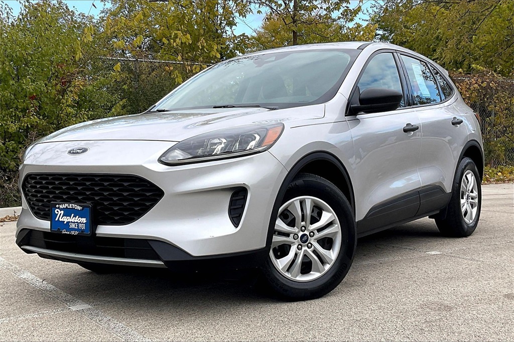 2020 Ford Escape S photo 2