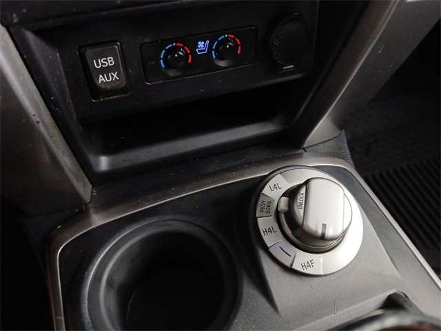 2017 Toyota 4Runner Limited photo 16