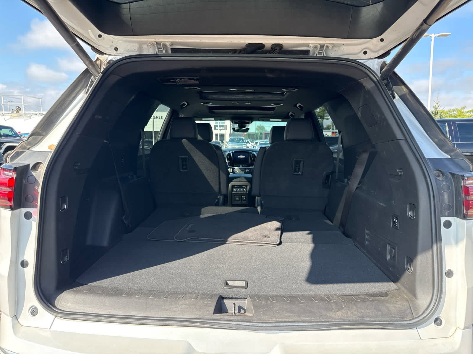 2022 Chevrolet Traverse High Country photo 8