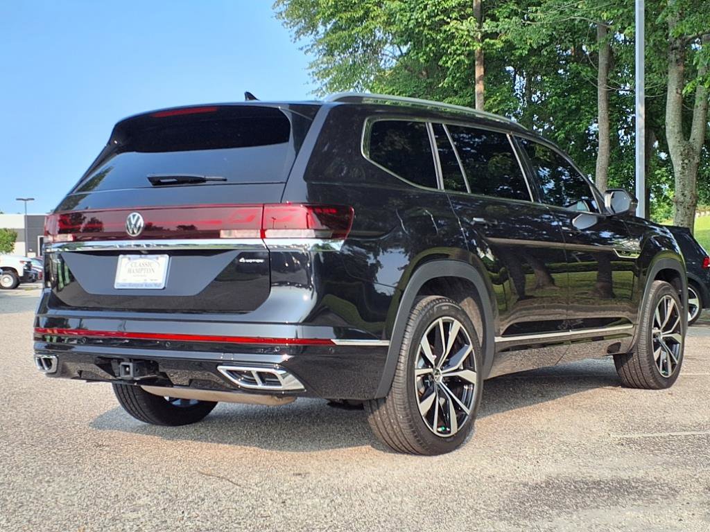 2025 Volkswagen Atlas SEL Premium R-Line photo 6