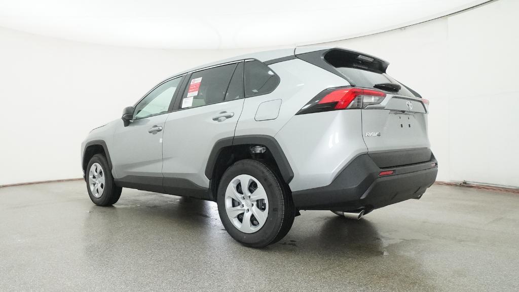 2025 Toyota RAV4 LE photo 14