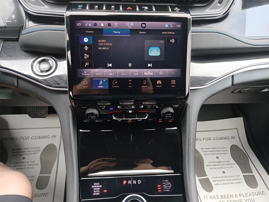 2022 Jeep Grand Cherokee Trailhawk 4xe photo 10