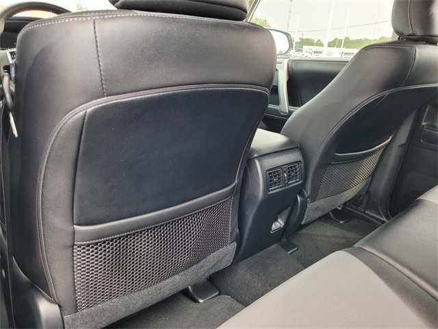 2022 Toyota 4Runner SR5 Premium photo 25