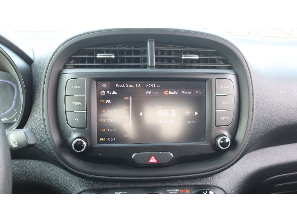 2023 Kia Soul LX photo 14