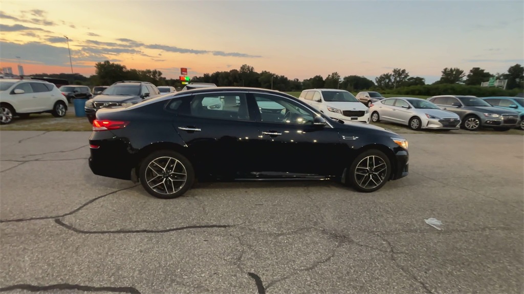 2020 Kia Optima SE photo 9