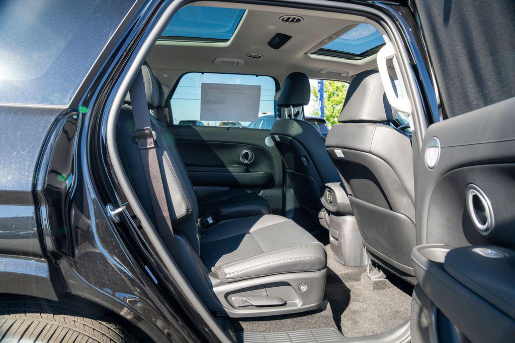 2026 Hyundai Palisade Limited photo 24