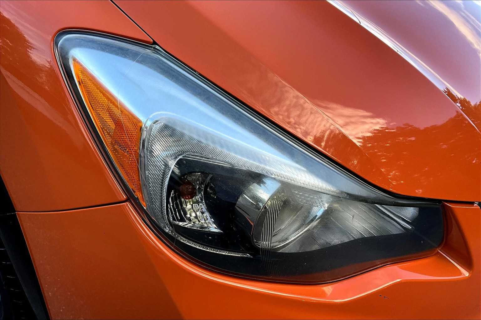 2014 Subaru Crosstrek Premium photo 25