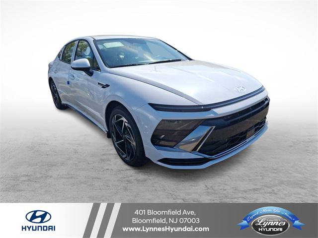 2026 Hyundai Sonata SEL's photo